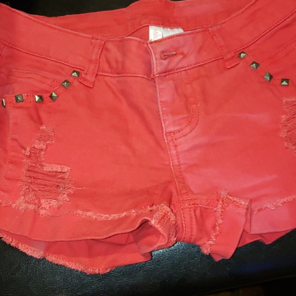 Short - Picture 2 of 4